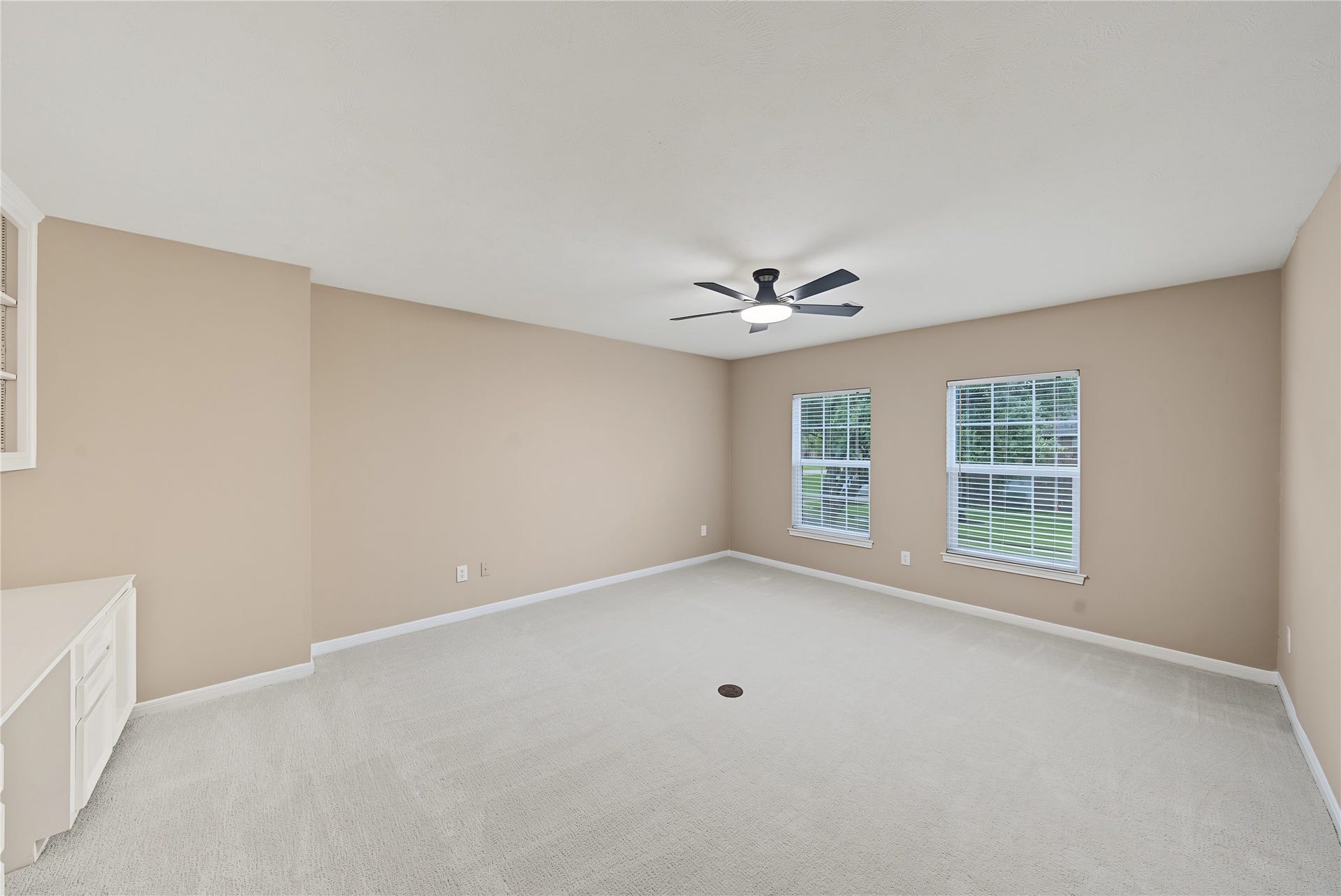 38 Penny Green Street, Sugar Land, TX 77479 38 Penny Green Street, Sugar Land, TX 77479