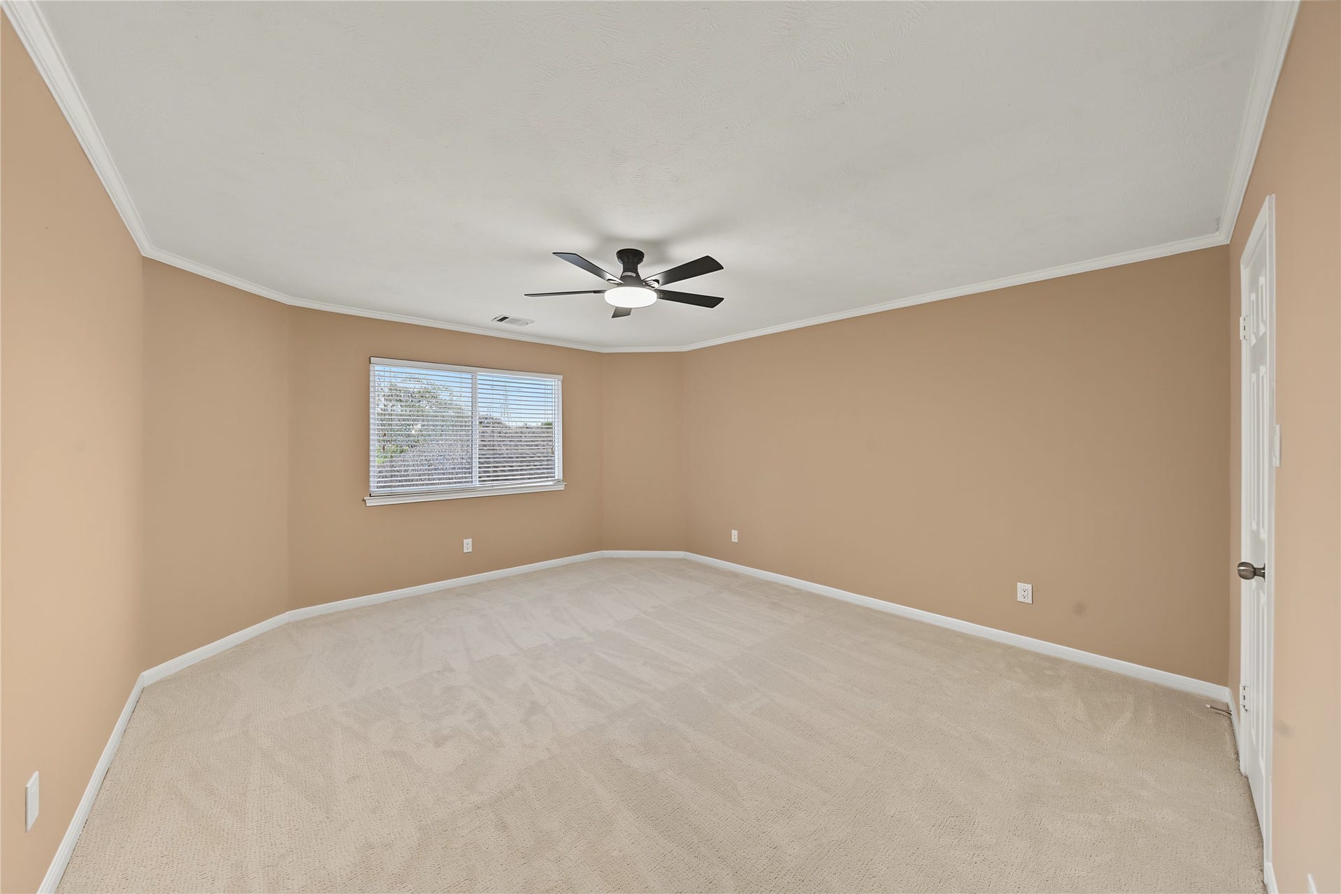 38 Penny Green Street, Sugar Land, TX 77479 38 Penny Green Street, Sugar Land, TX 77479