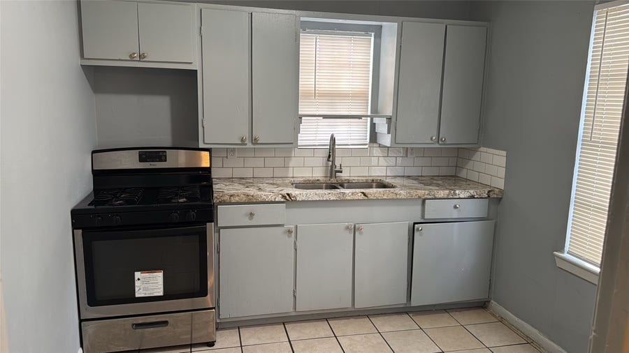 Property photo for 1012 Ann Street, #F, Pasadena, TX