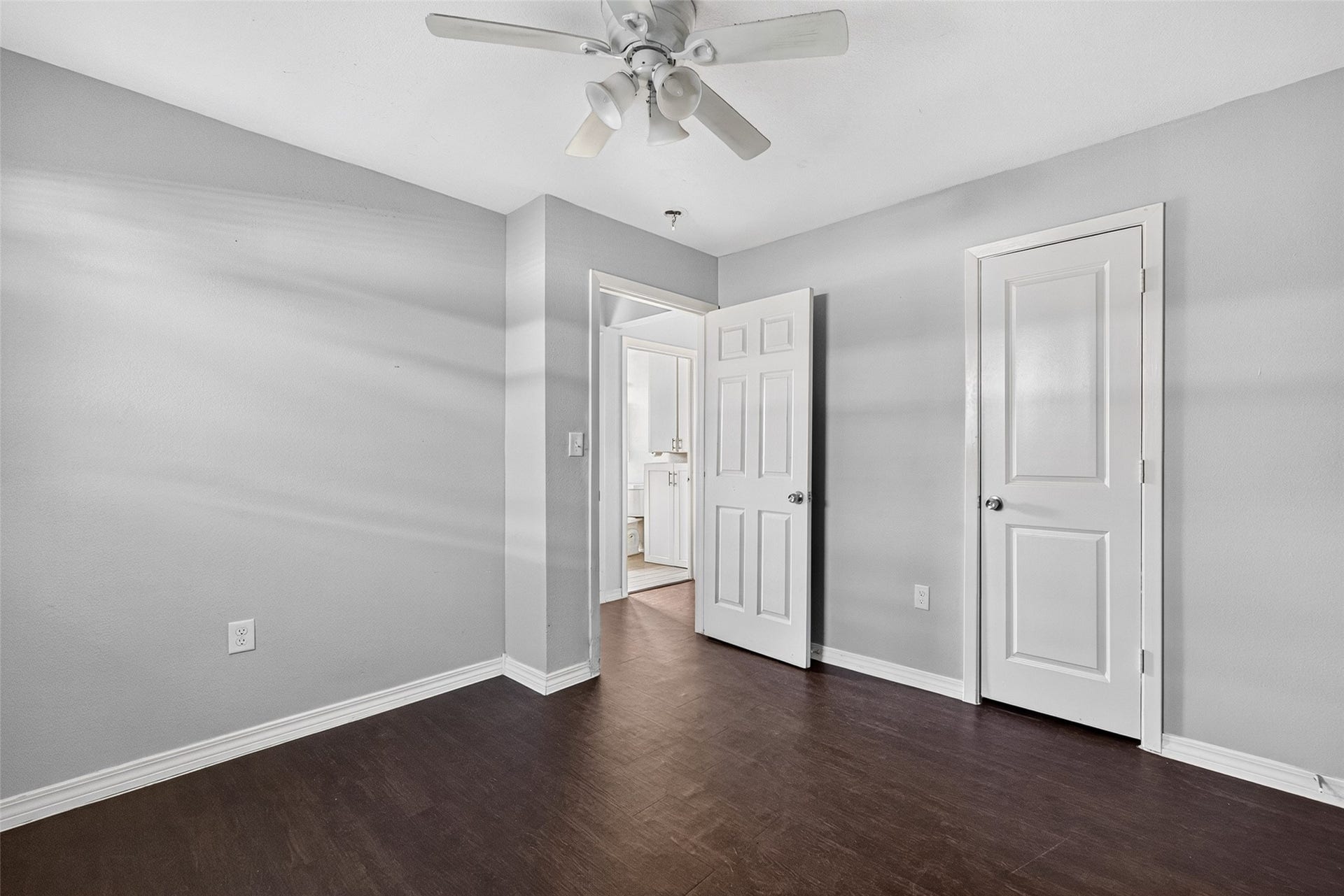 3501 Brewster, #10, Houston, TX 77026
