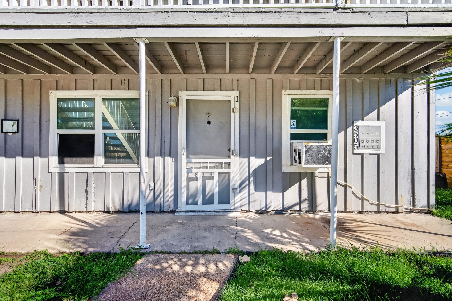 3501 Brewster, #10, Houston, TX 77026