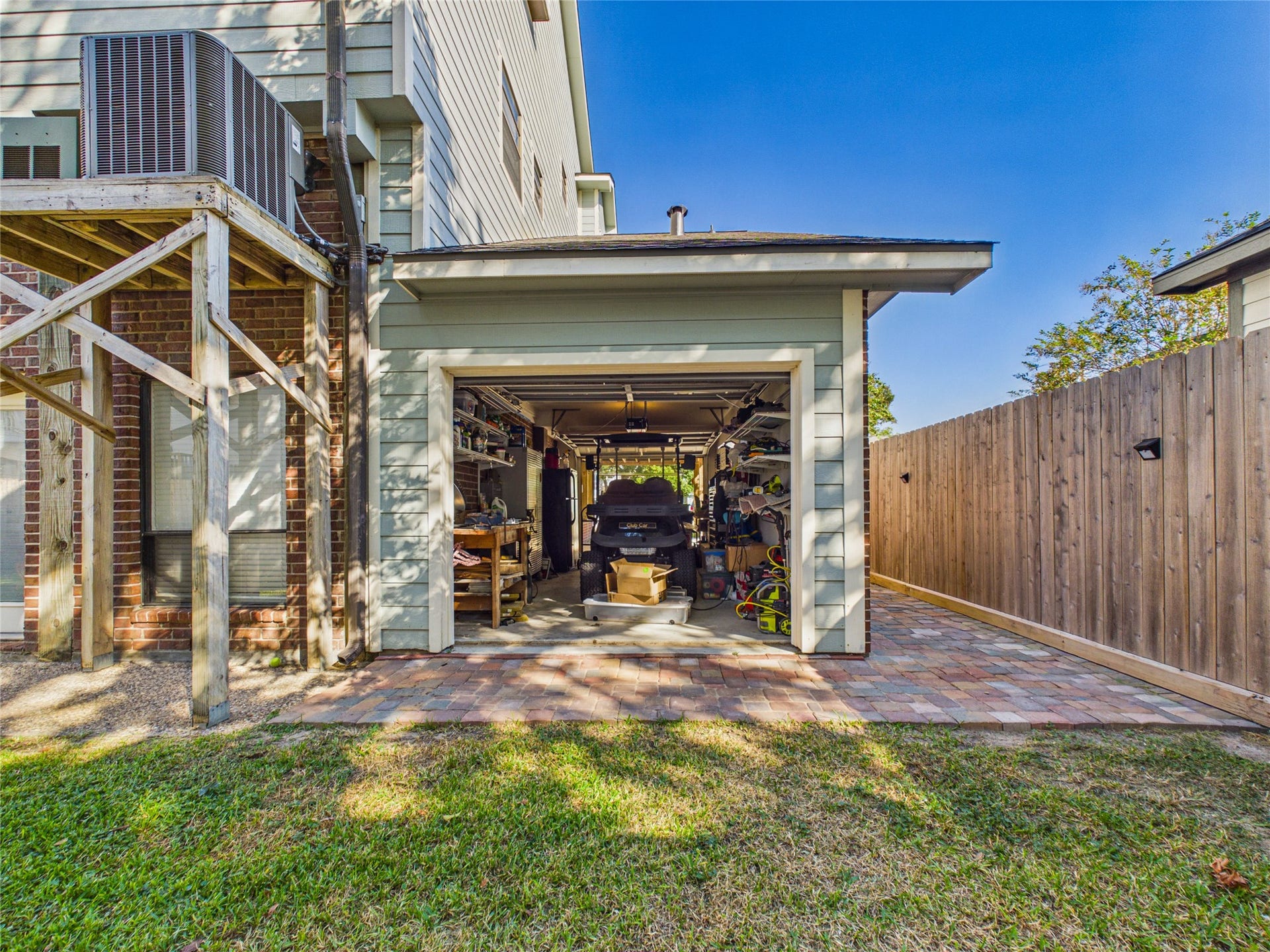 907 Juniper Road, Clear Lake Shores, TX 77565 907 Juniper Road, Clear Lake Shores, TX 77565