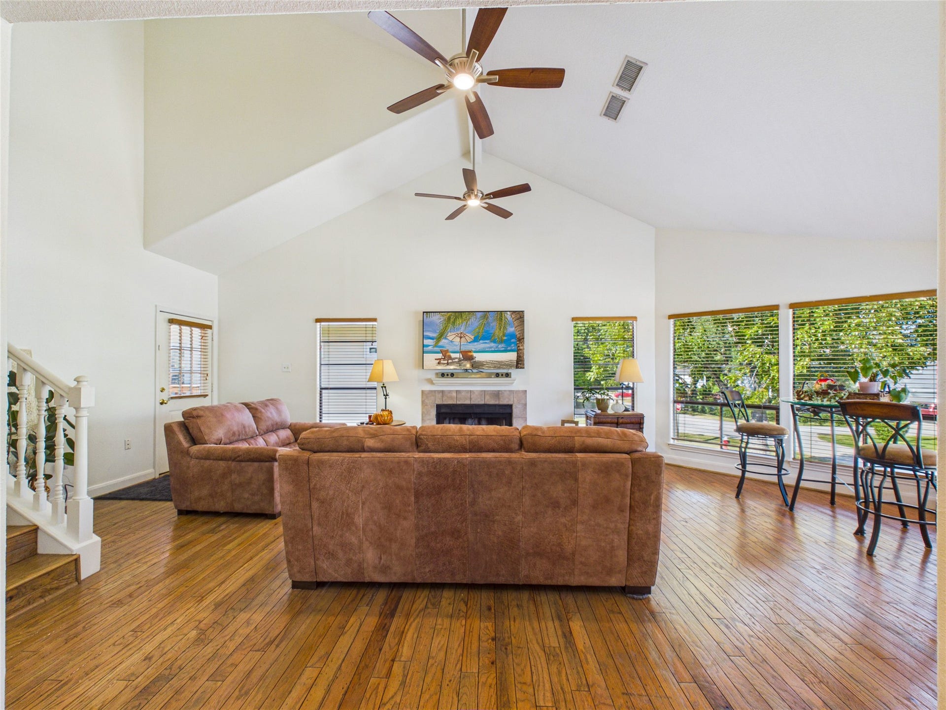907 Juniper Road, Clear Lake Shores, TX 77565 907 Juniper Road, Clear Lake Shores, TX 77565