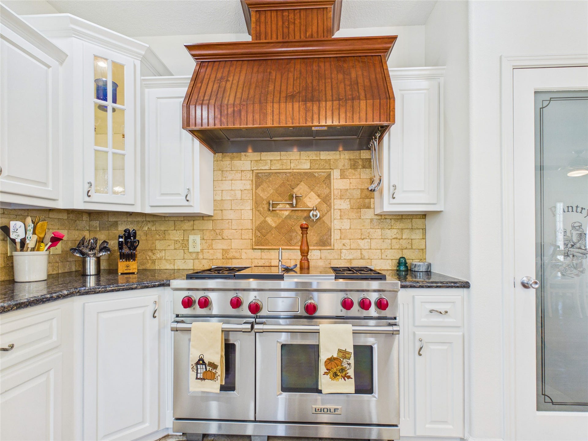 907 Juniper Road, Clear Lake Shores, TX 77565 907 Juniper Road, Clear Lake Shores, TX 77565
