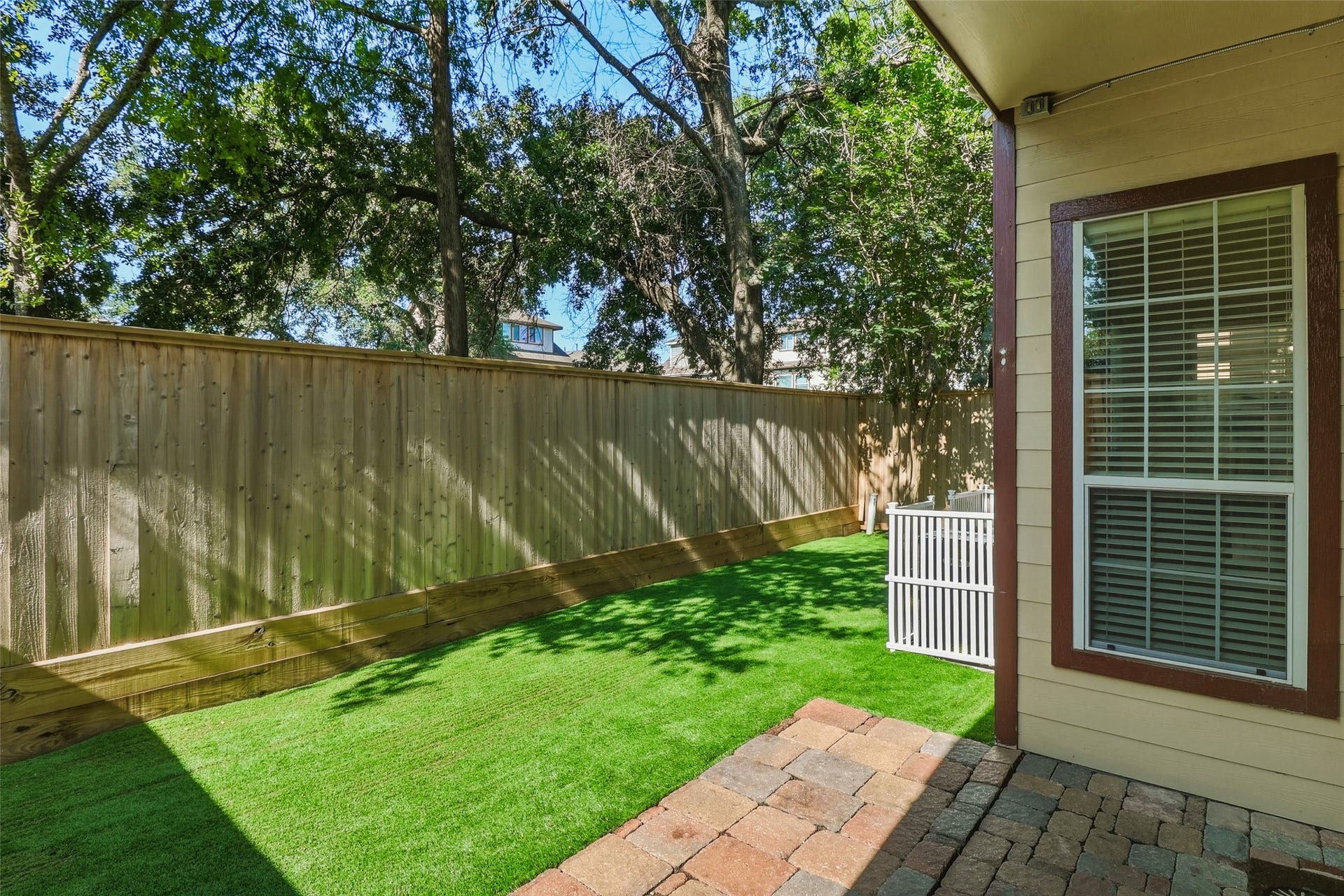 11119 Sherwood Forest Glen Drive, Houston, TX 77043 11119 Sherwood Forest Glen Drive, Houston, TX 77043