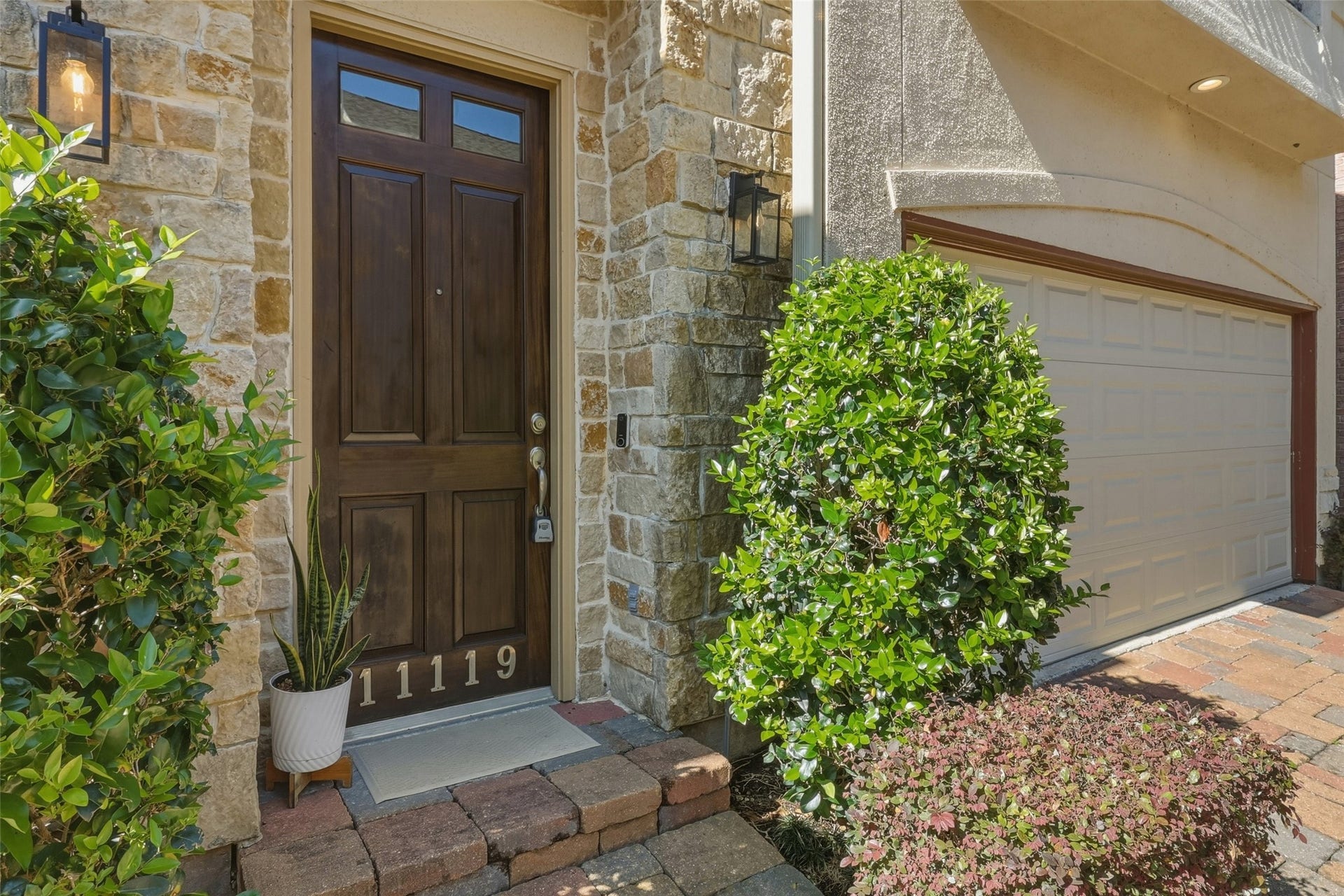11119 Sherwood Forest Glen Drive, Houston, TX 77043 11119 Sherwood Forest Glen Drive, Houston, TX 77043