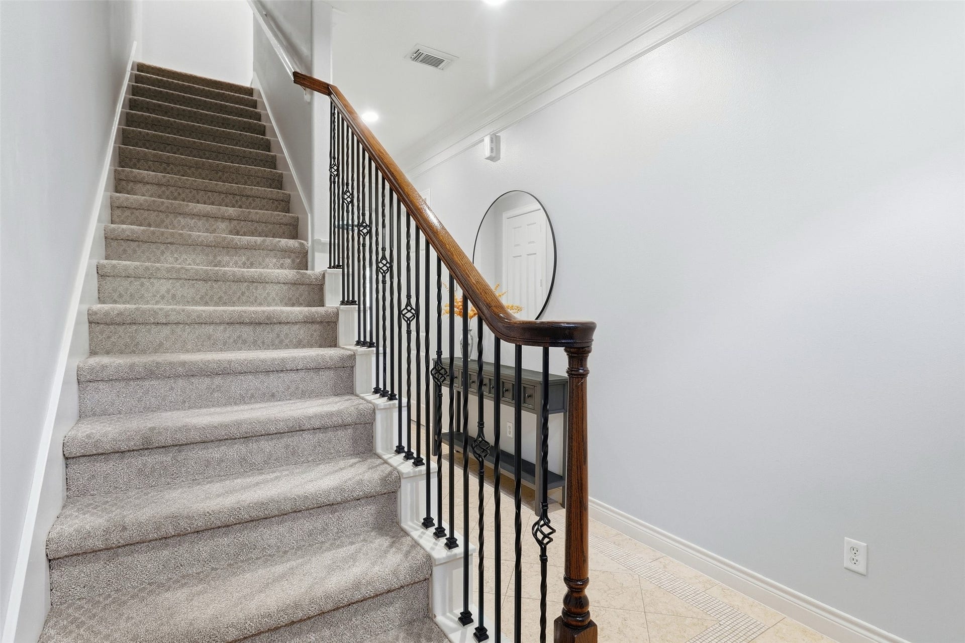 11119 Sherwood Forest Glen Drive, Houston, TX 77043 11119 Sherwood Forest Glen Drive, Houston, TX 77043