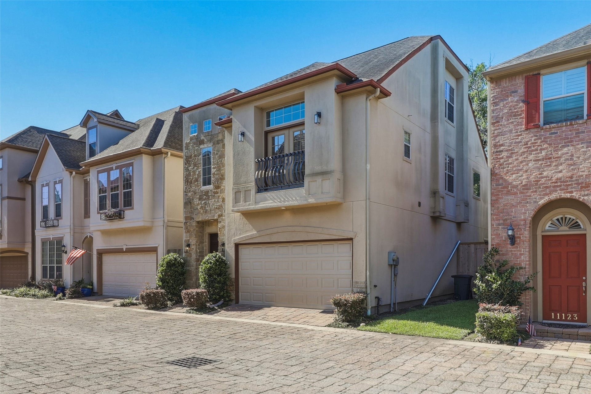 11119 Sherwood Forest Glen Drive, Houston, TX 77043 11119 Sherwood Forest Glen Drive, Houston, TX 77043