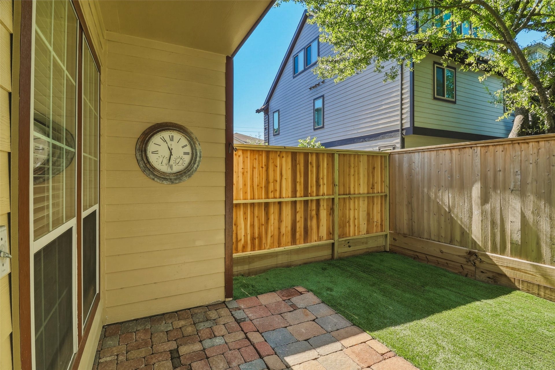 11119 Sherwood Forest Glen Drive, Houston, TX 77043 11119 Sherwood Forest Glen Drive, Houston, TX 77043