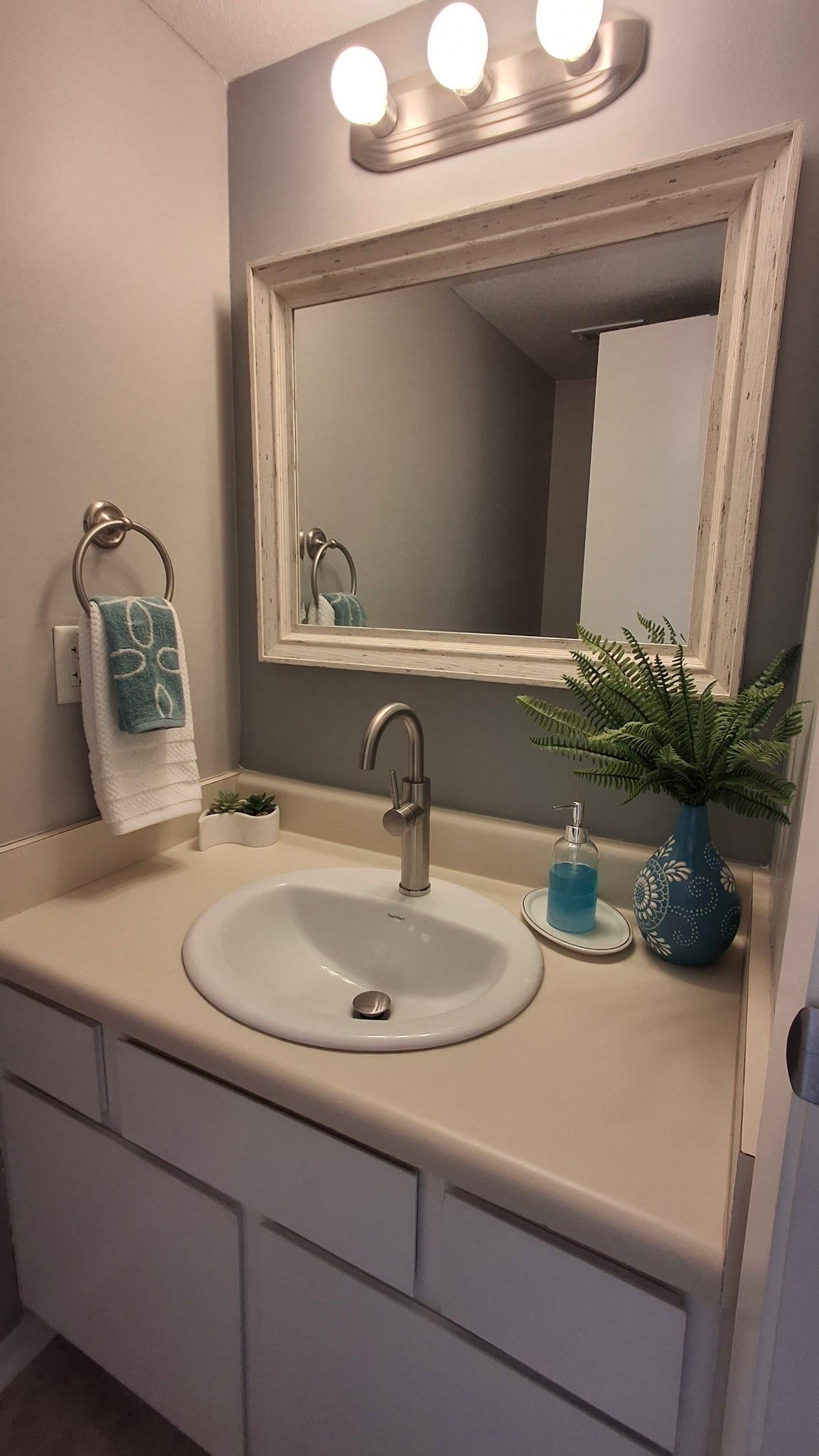 10609 Sandpiper Drive, #124, Houston, TX 77096