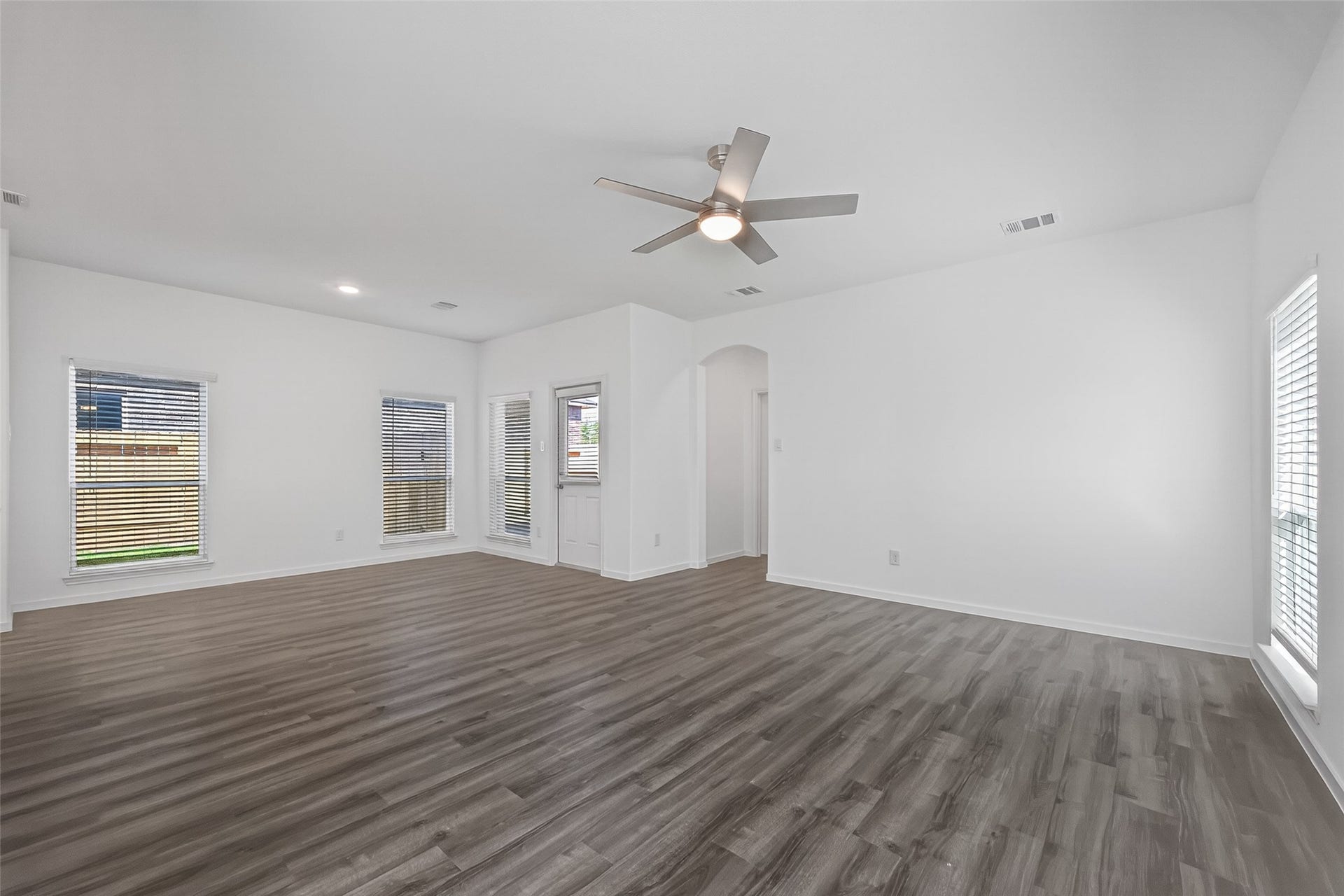 26364 Cooperstown Way, Splendora, TX 77372