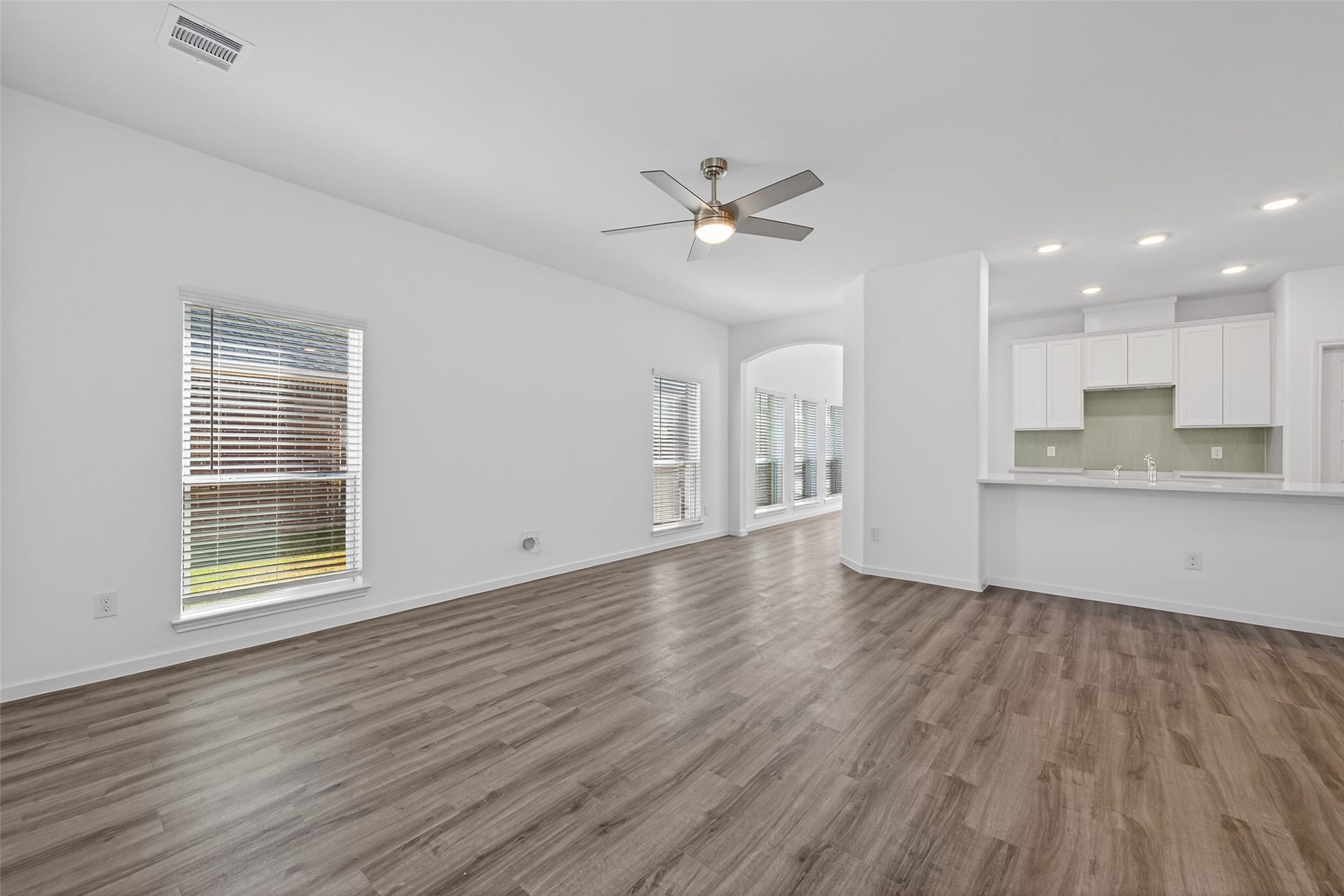 26364 Cooperstown Way, Splendora, TX 77372