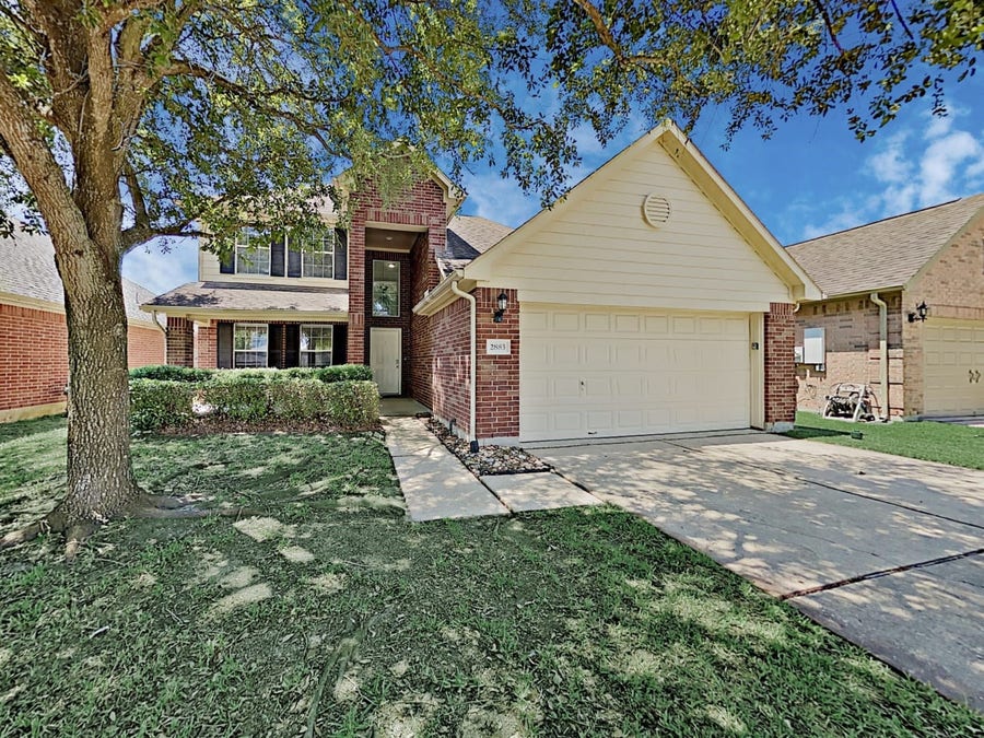 Property photo for 2883 Diamond Bay Drive, Dickinson, TX