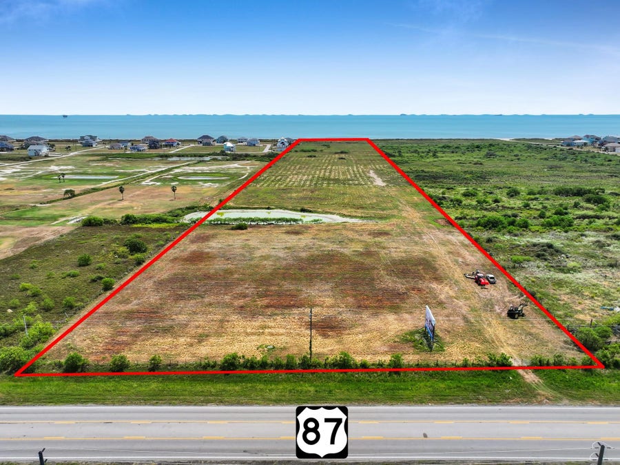Property photo for 552 Hwy 87, Crystal Beach, TX