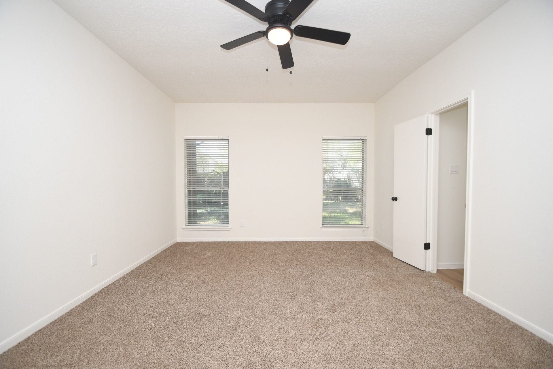1902 Park Maple Drive, Katy, TX 77450 primary bedroom