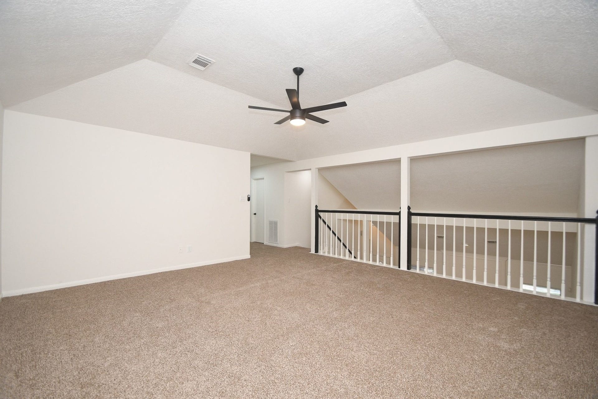 1902 Park Maple Drive, Katy, TX 77450 Overlooks the downstairs