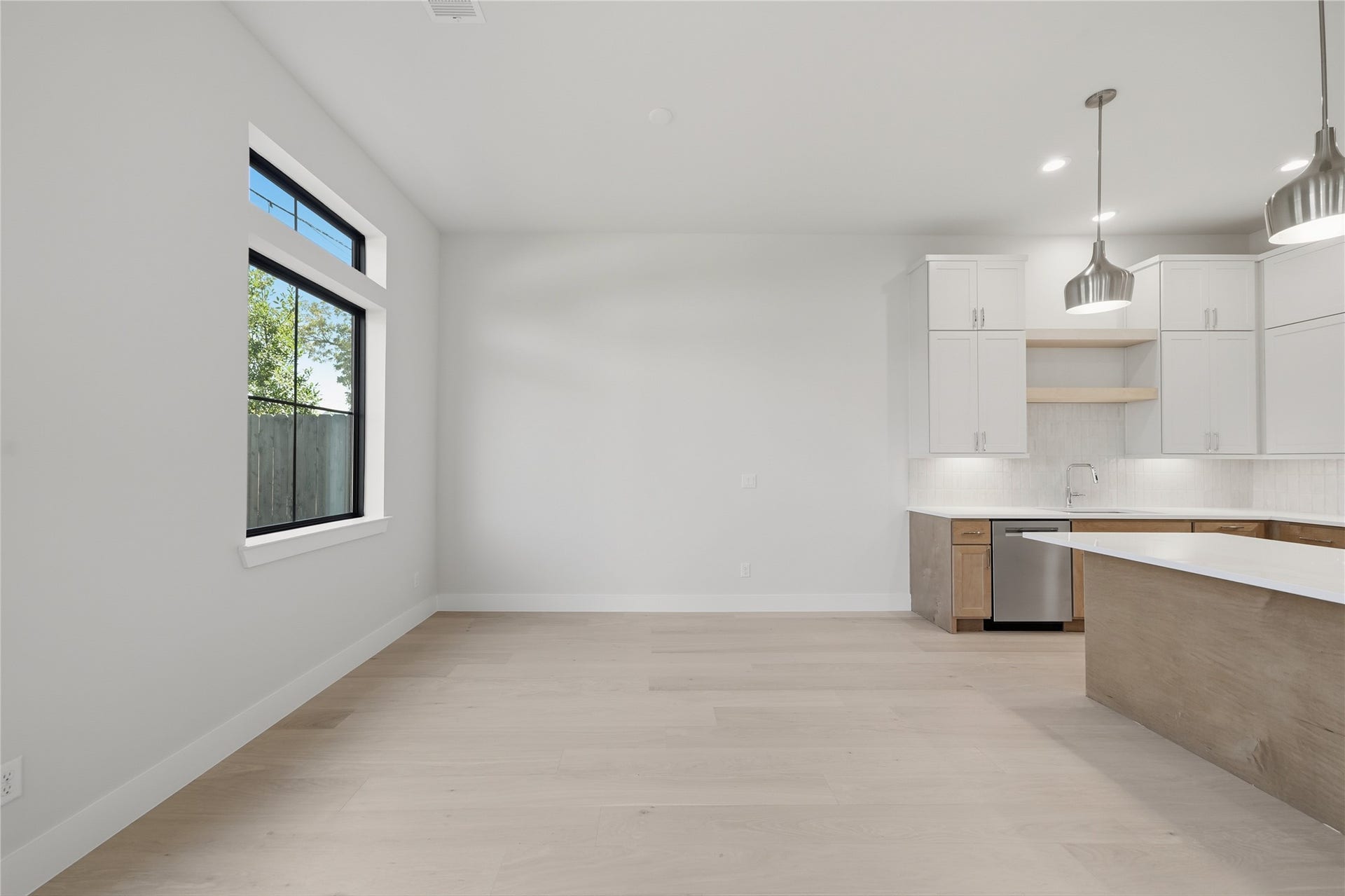 1714 Sedola Lane, Houston, TX 77055 1714 Sedola Lane, Houston, TX 77055