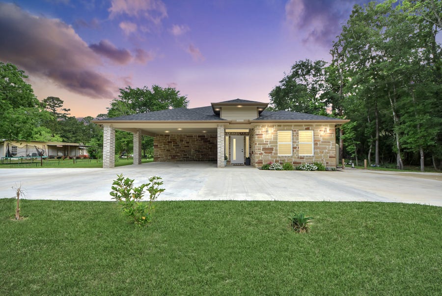 Property photo for 228 Moose Drive, Crosby, TX