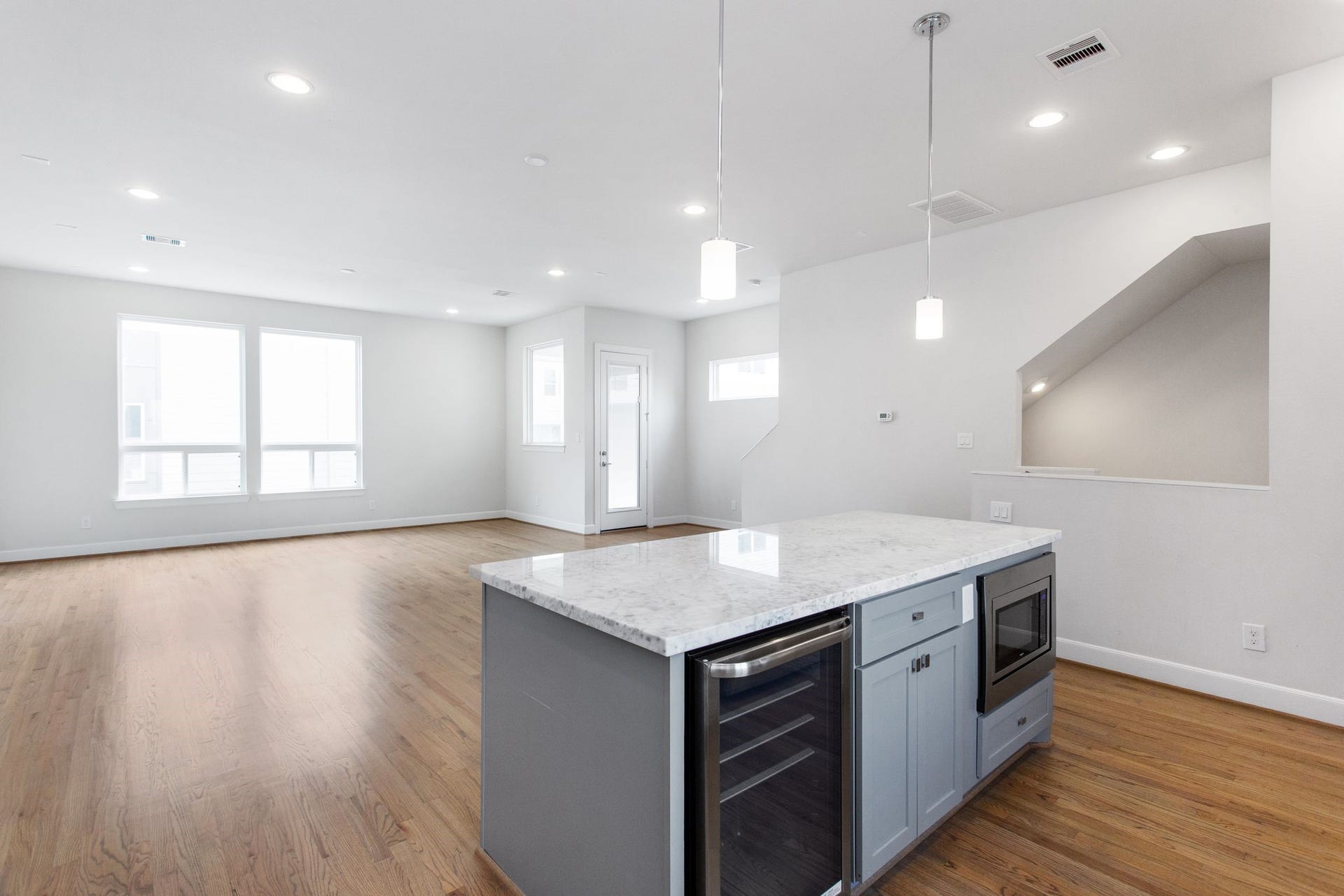 348 Eado Park Circle, Houston, TX 77020 348 Eado Park Circle, Houston, TX 77020