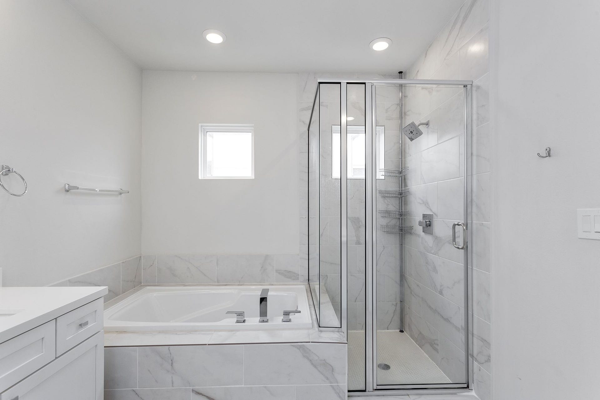 348 Eado Park Circle, Houston, TX 77020 348 Eado Park Circle, Houston, TX 77020