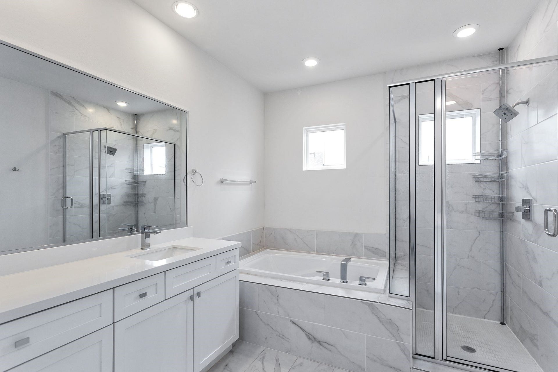 348 Eado Park Circle, Houston, TX 77020 348 Eado Park Circle, Houston, TX 77020