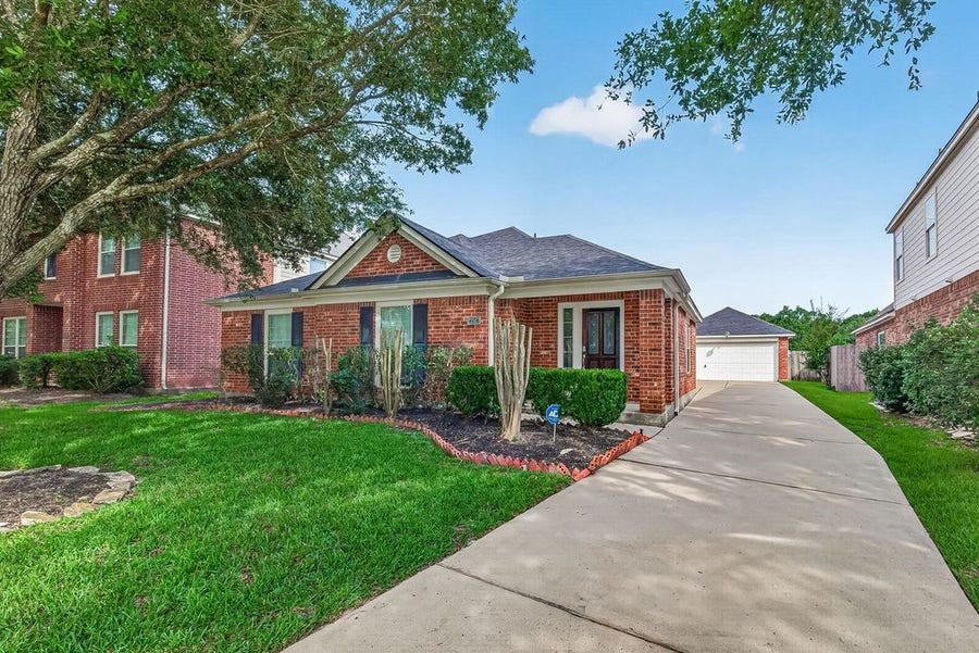 Property photo for 21523 Grand Hollow Lane, Katy, TX