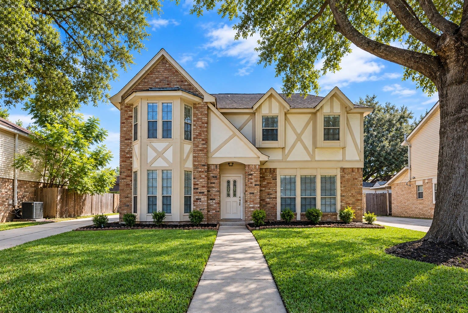 4003 Ash Hollow Drive, Houston, TX 77082