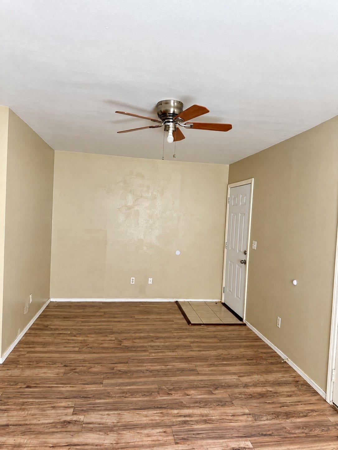 4714 Oleander Street, #D, Bacliff, TX 77518 Living area with the front door closed