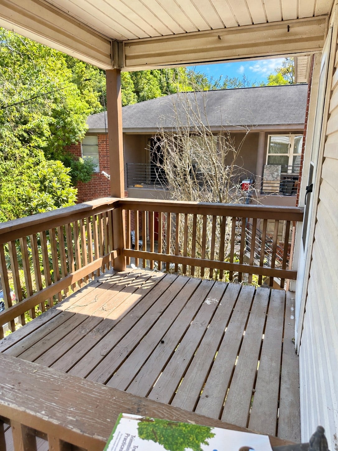 4714 Oleander Street, #D, Bacliff, TX 77518 Nice balcony in front