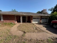 Property photo for 905 Cowan Avenue, Conroe, TX