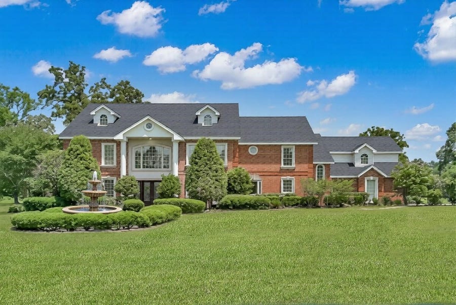 Property photo for 15203 Wildwood Circle, Magnolia, TX