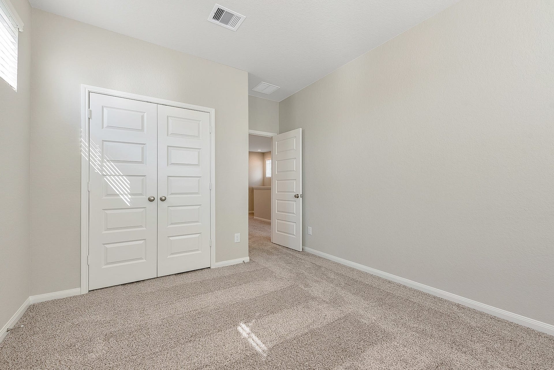 9814 Magnolia Village Lane, Houston, TX 77080 9814 Magnolia Village Lane, Houston, TX 77080