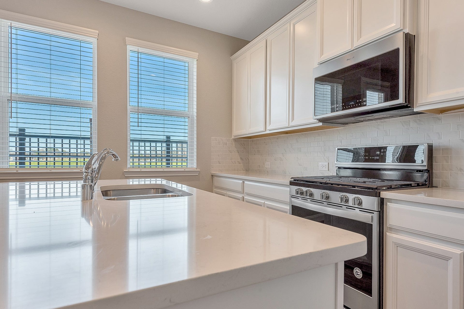 9814 Magnolia Village Lane, Houston, TX 77080 9814 Magnolia Village Lane, Houston, TX 77080