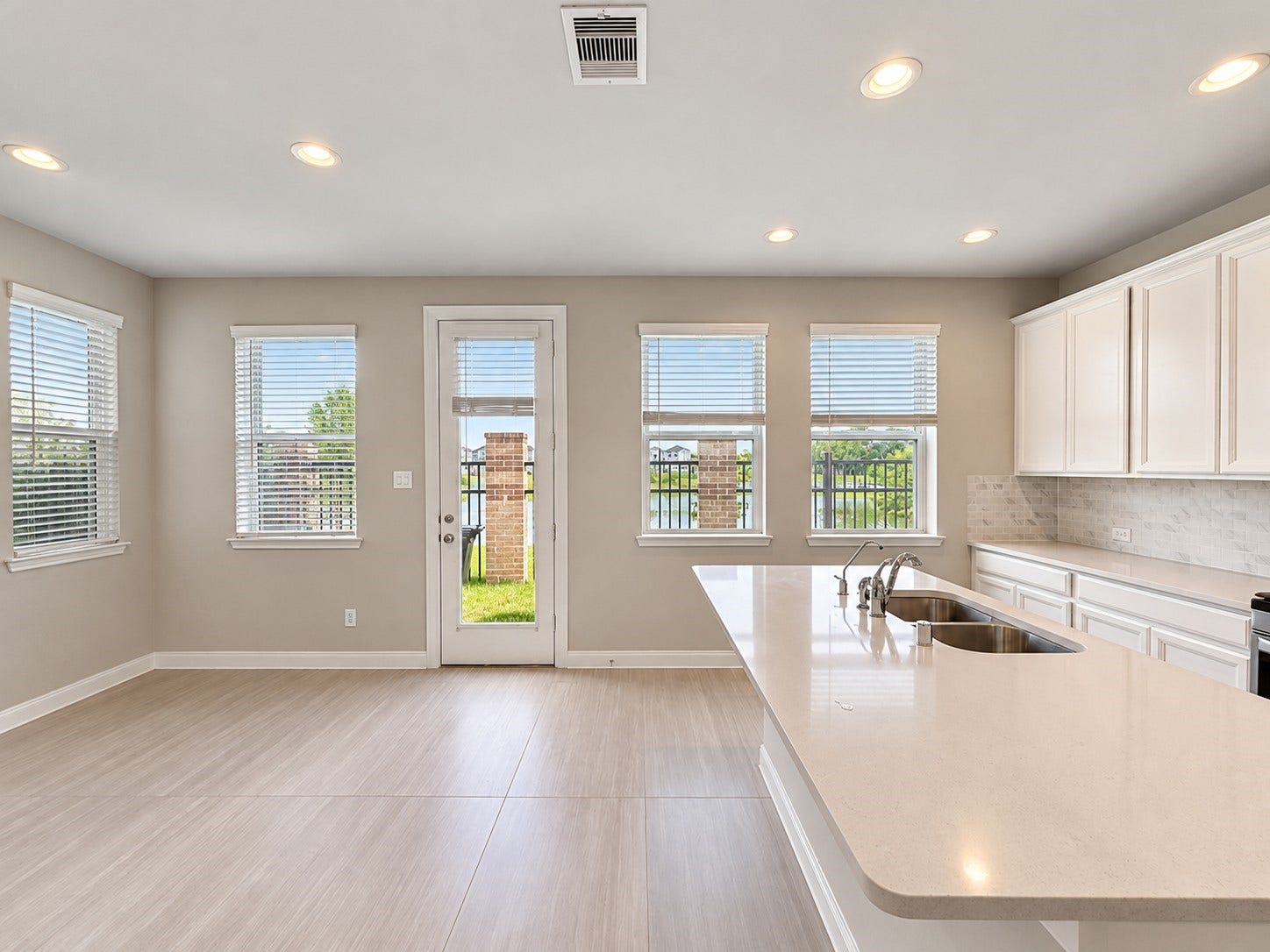 9814 Magnolia Village Lane, Houston, TX 77080 9814 Magnolia Village Lane, Houston, TX 77080