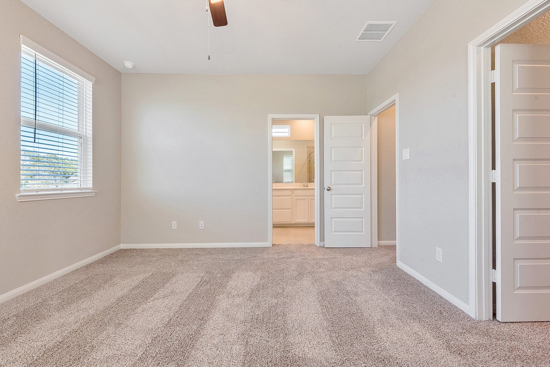 9814 Magnolia Village Lane, Houston, TX 77080 9814 Magnolia Village Lane, Houston, TX 77080