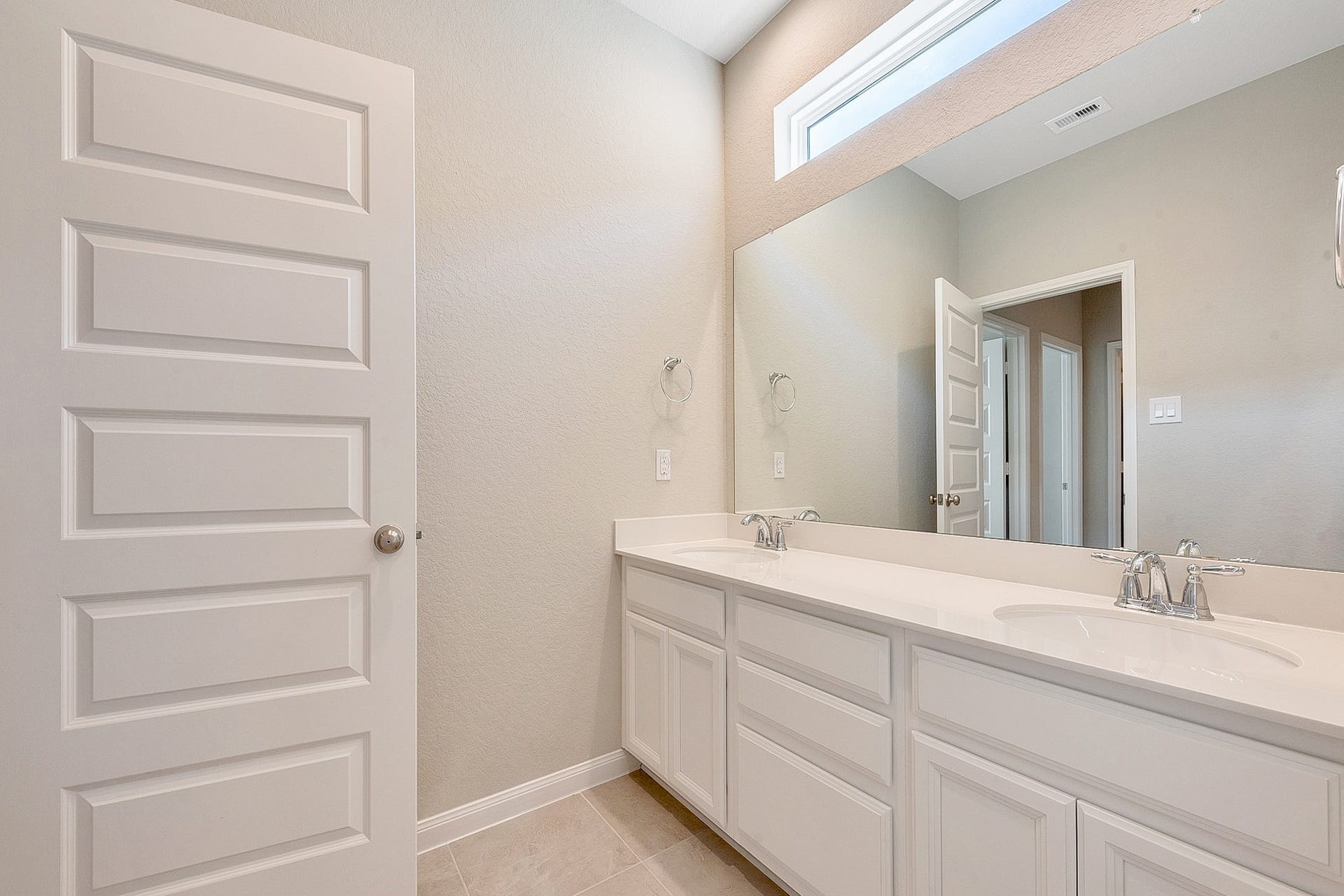 9814 Magnolia Village Lane, Houston, TX 77080 9814 Magnolia Village Lane, Houston, TX 77080