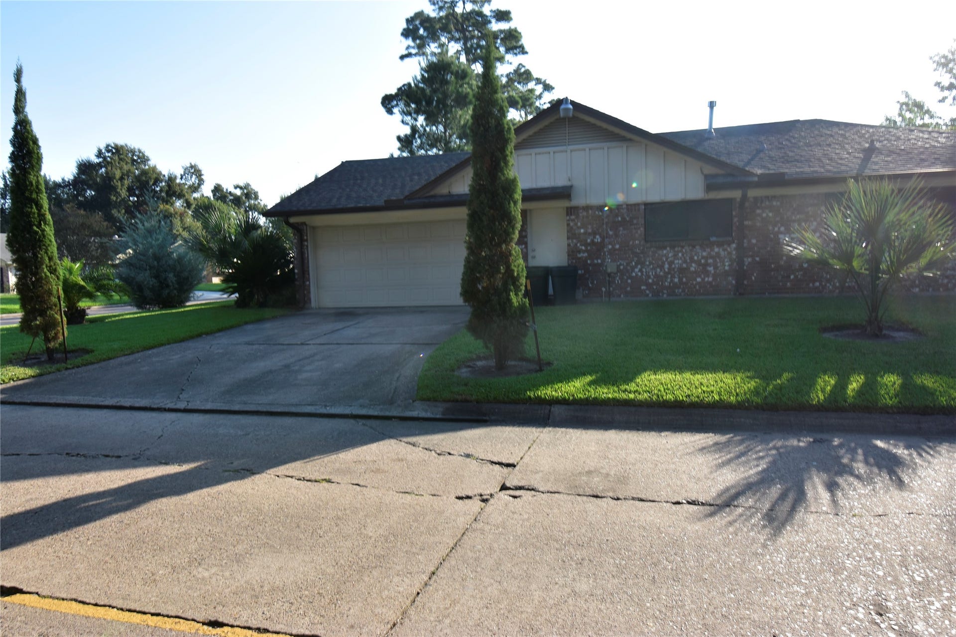 14302 Foxford Way, Houston, TX 77015 14302 Foxford Way, Houston, TX 77015