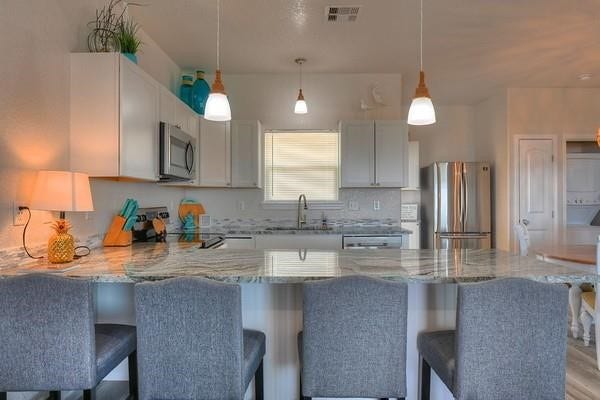 116 Howard Avenue, #F, Freeport, TX 77541 breakfast bar