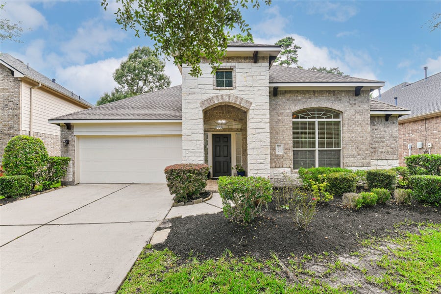Property photo for 106 Winslow Hill Place, Montgomery, TX