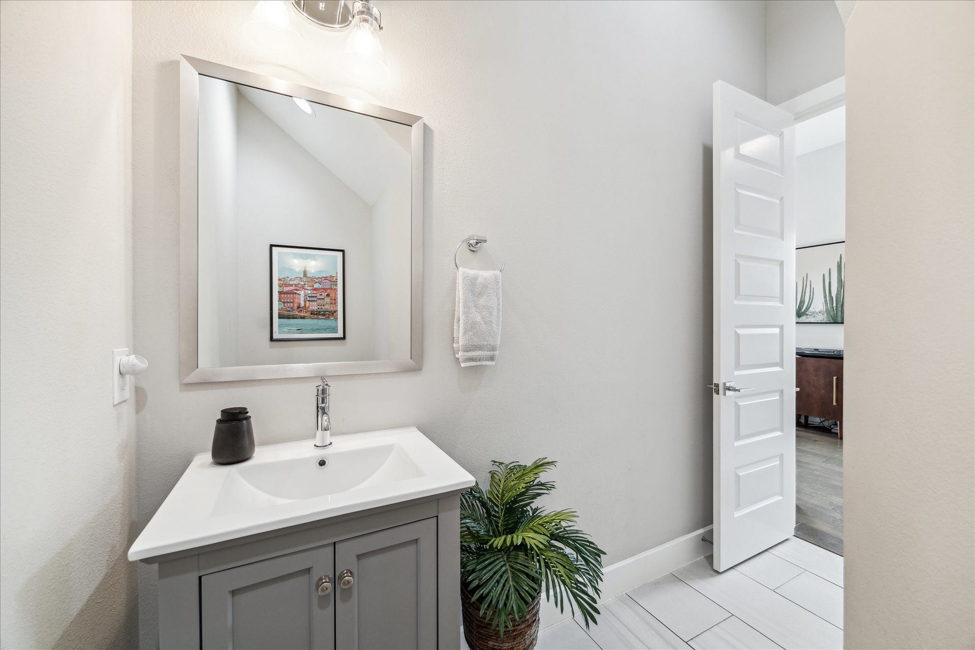 Half bathroom downstairs