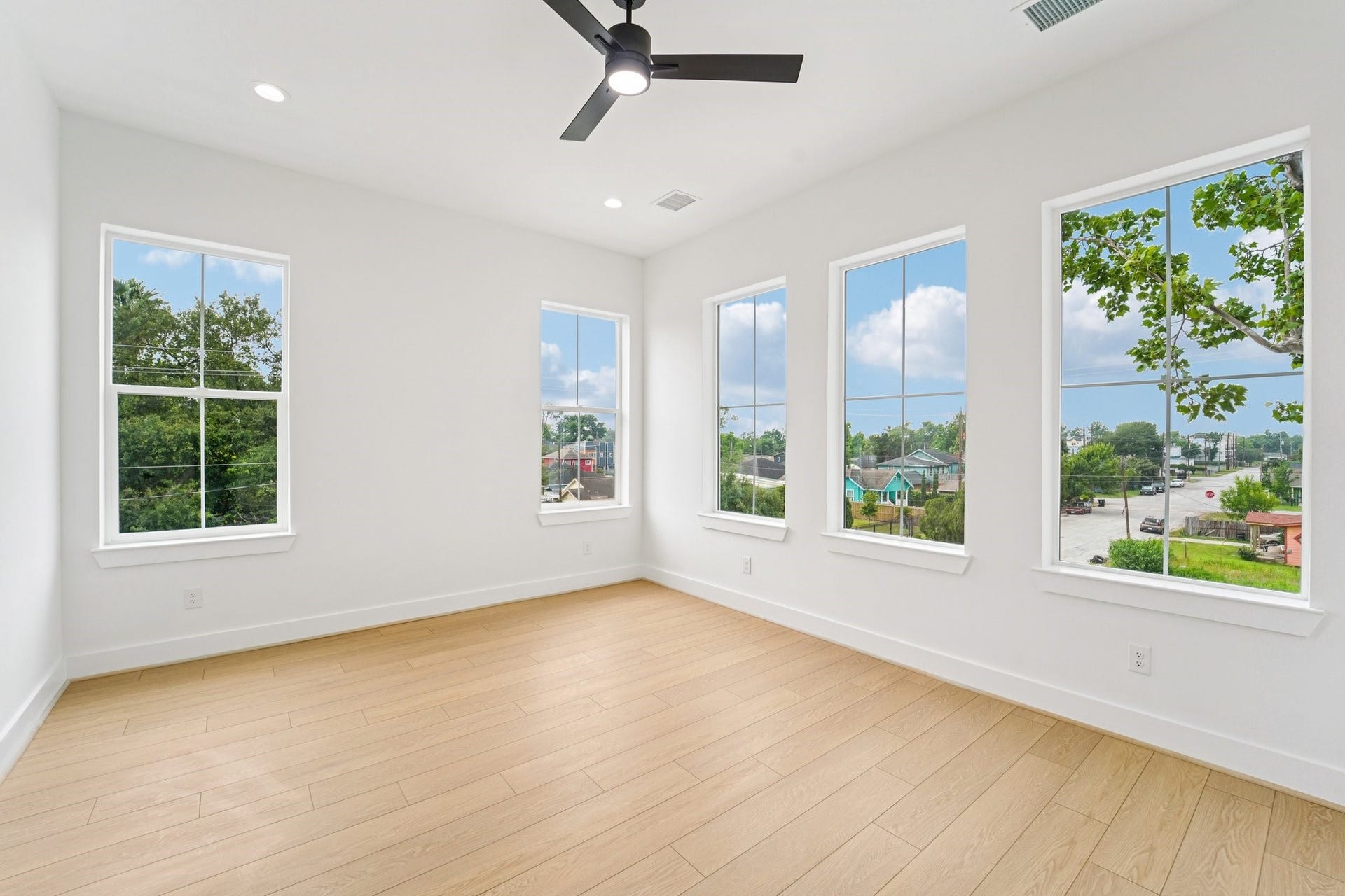 4506 Terry Street, Houston, TX 77009