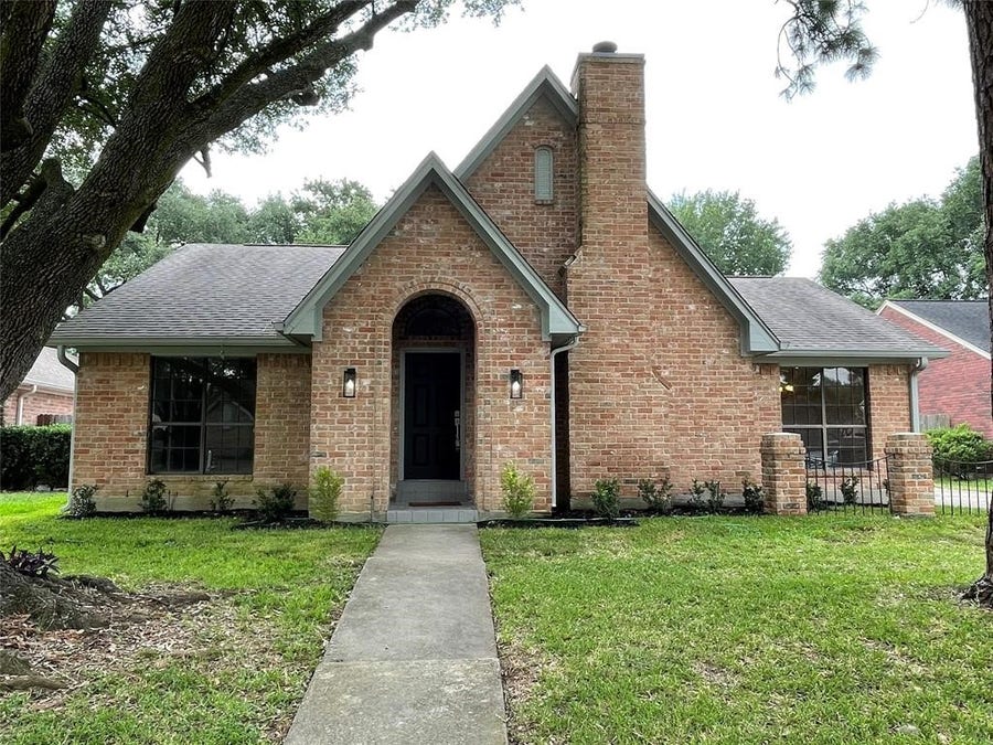 Property photo for 1015 Cascade Creek Drive, Katy, TX