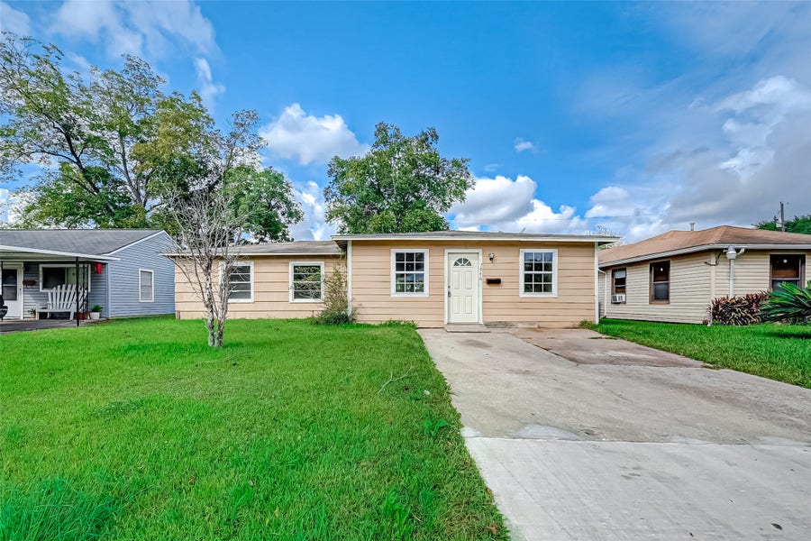 Property photo for 7946 Jutland Road, Houston, TX