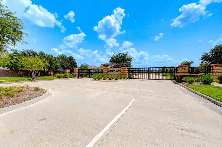 Property photo for 19843 View Park Lane, Richmond, TX
