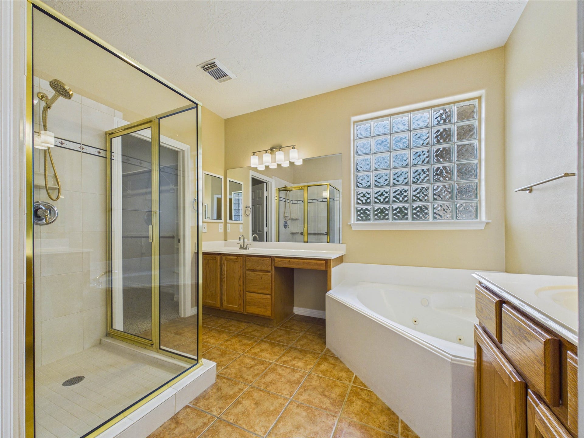 8506 Mile Run Road, Humble, TX 77346 8506 Mile Run Road, Humble, TX 77346