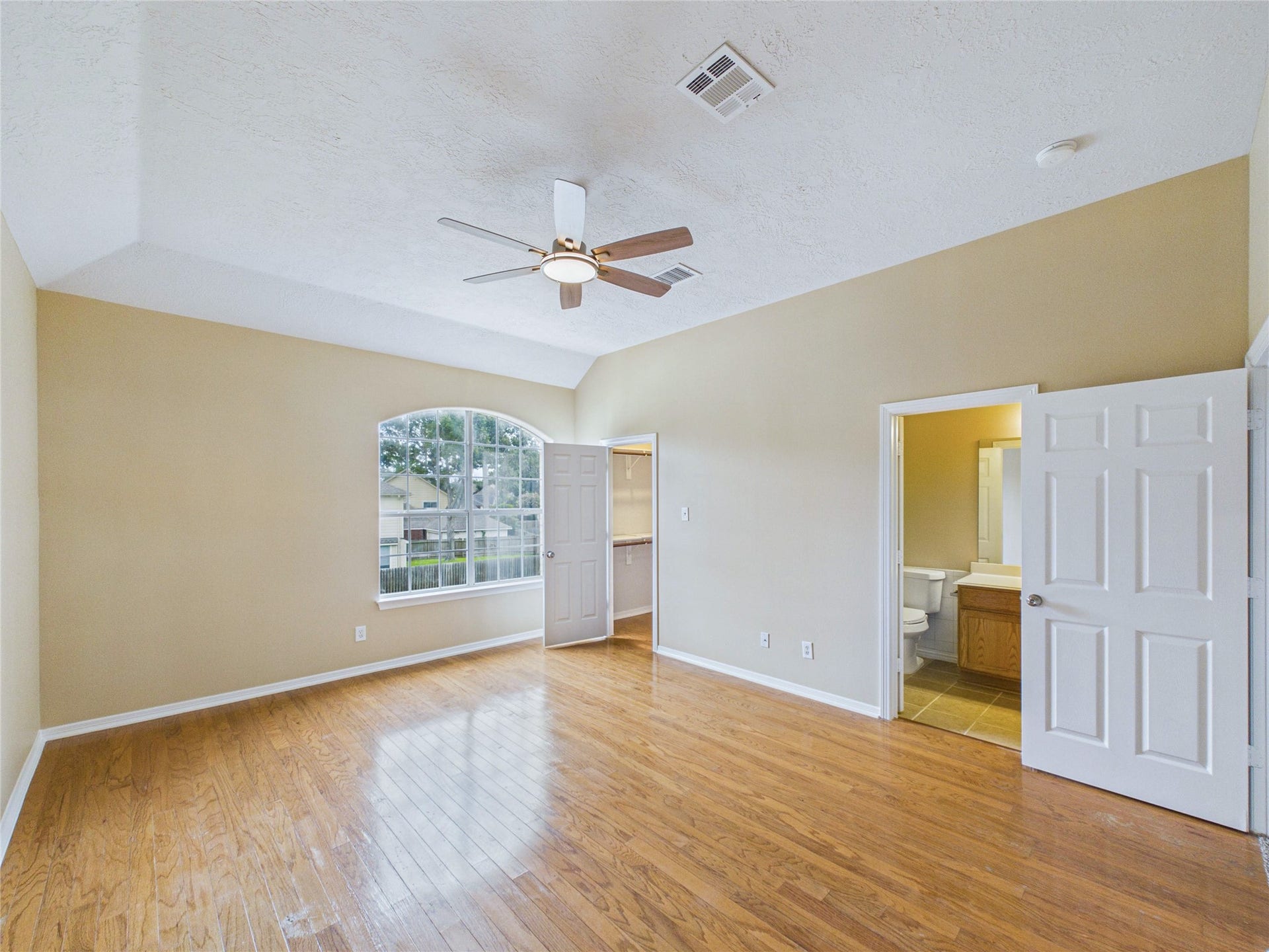 8506 Mile Run Road, Humble, TX 77346 8506 Mile Run Road, Humble, TX 77346