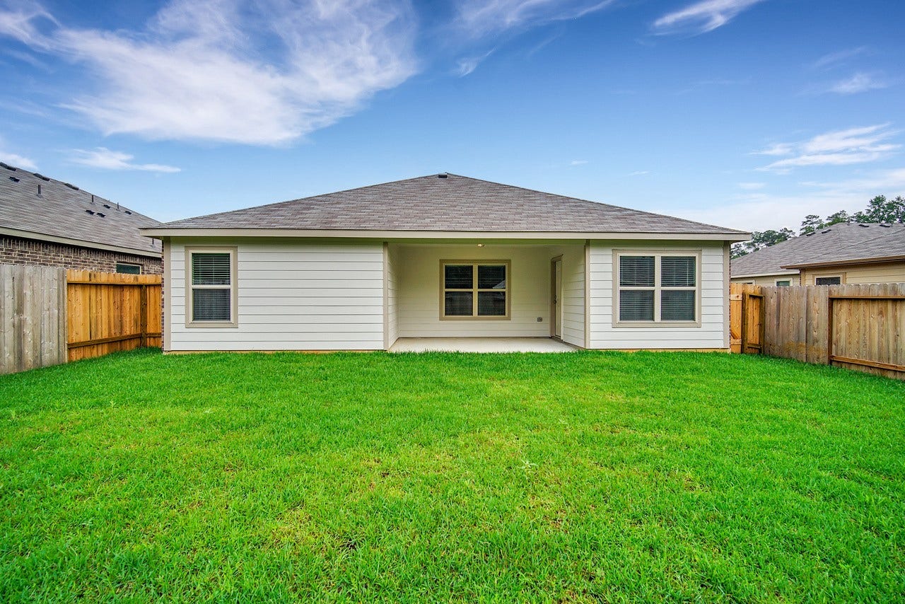 8003 Dauntless Drive, Magnolia, TX 77354 8003 Dauntless Drive, Magnolia, TX 77354
