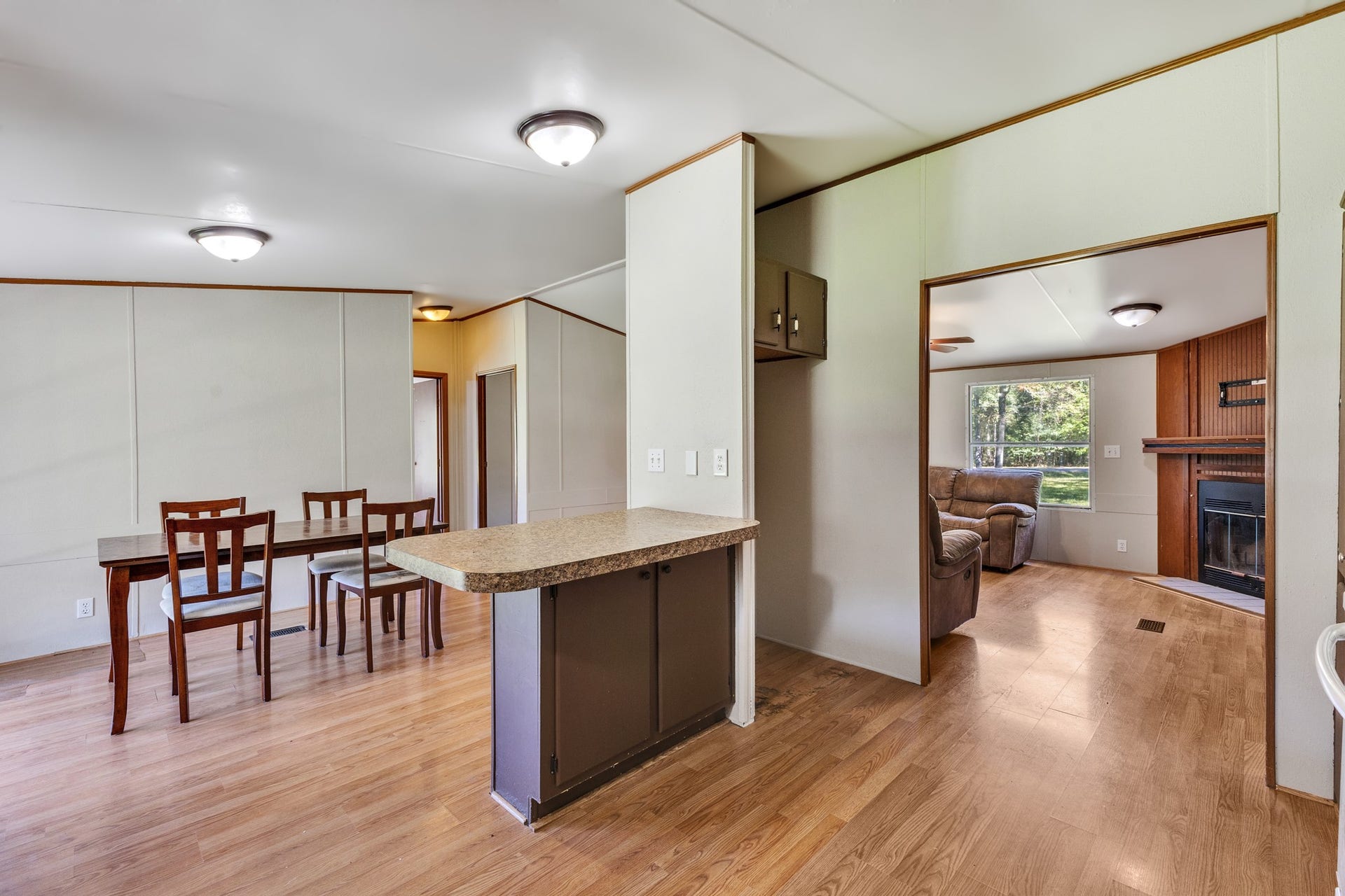 2009 Holder Rambo Road, Huffman, TX 77336 Dining/Kitchen