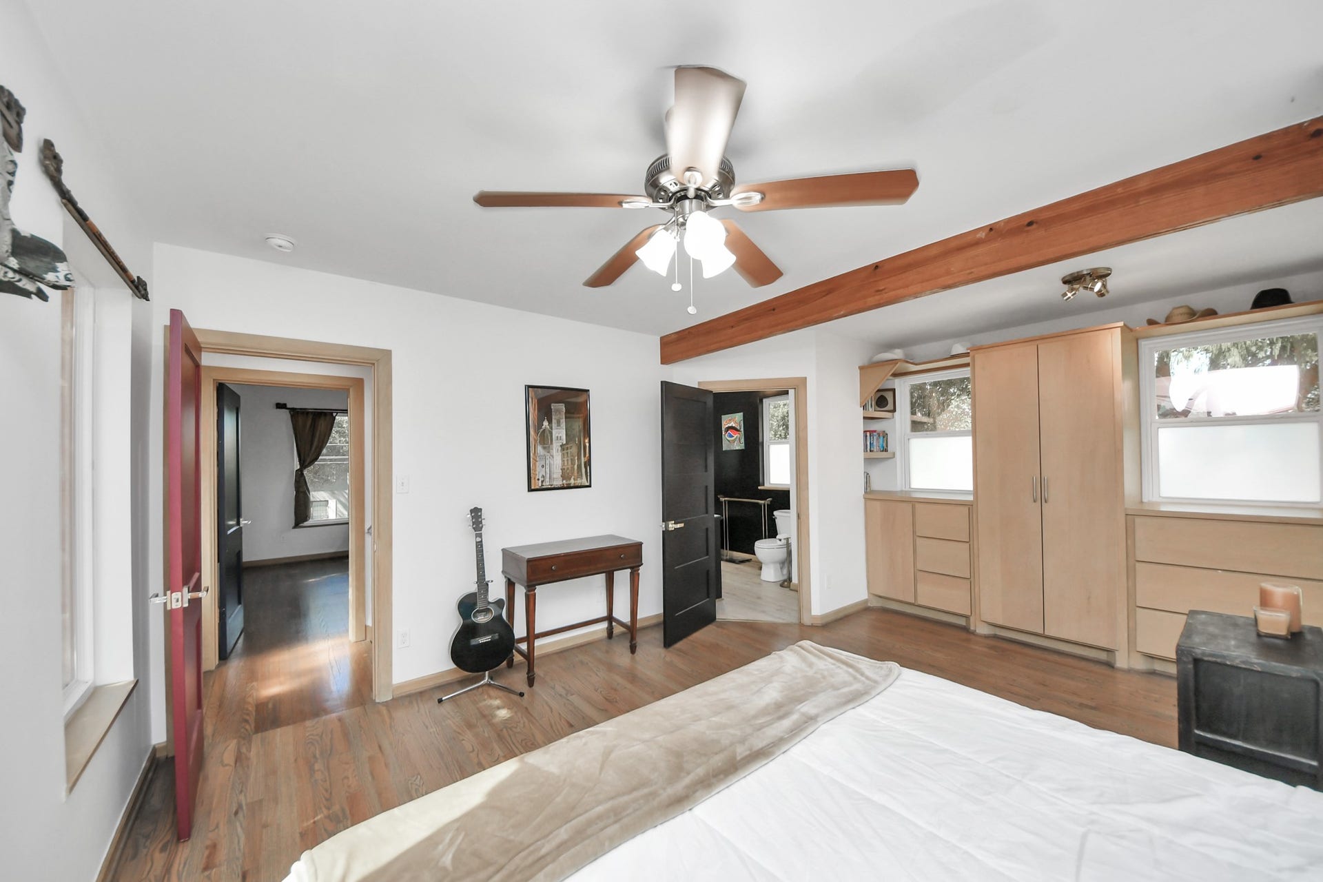 2402 Barbee Street, Houston, TX 77004 Primary bedroom, located upstairs.