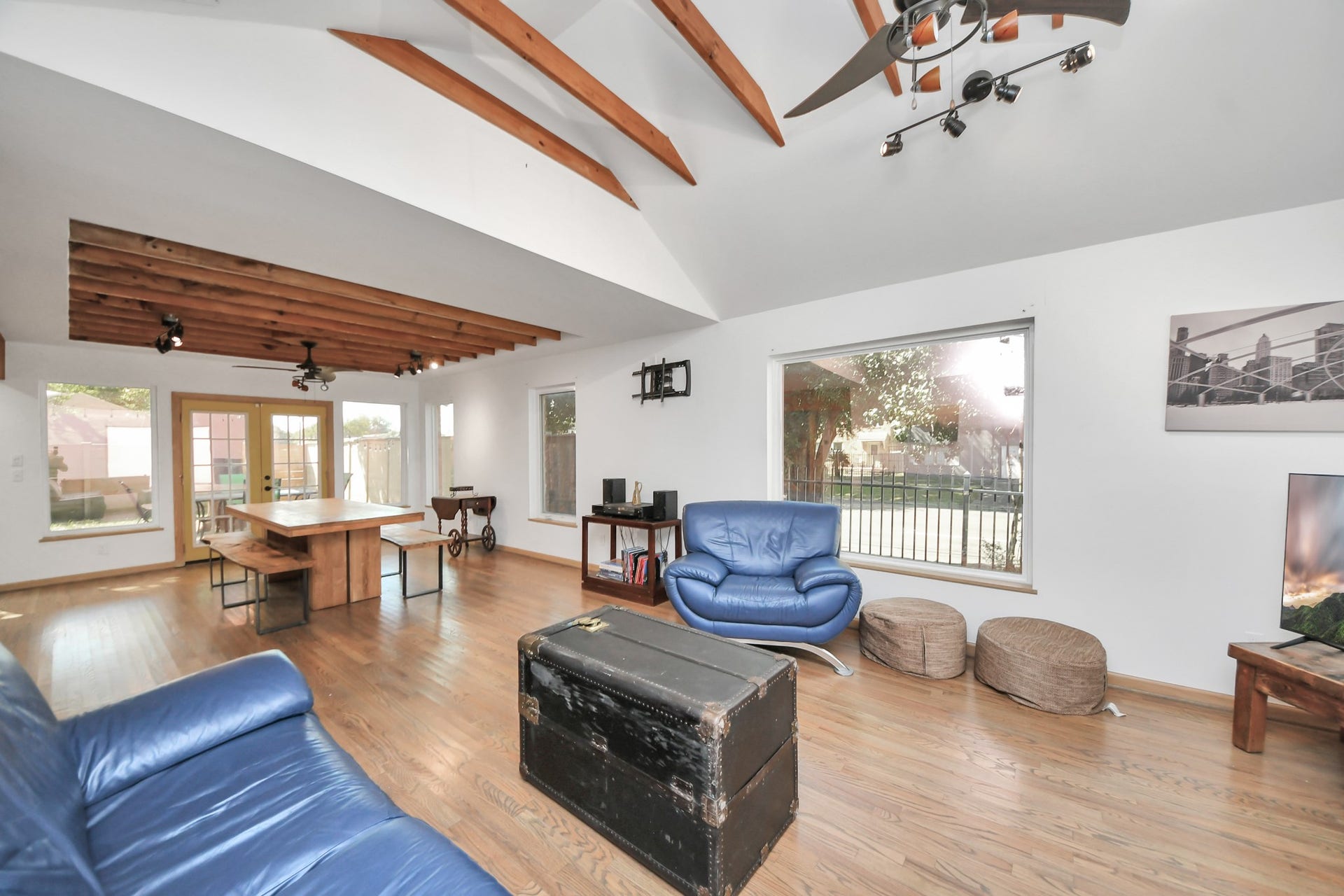 2402 Barbee Street, Houston, TX 77004 2402 Barbee Street, Houston, TX 77004
